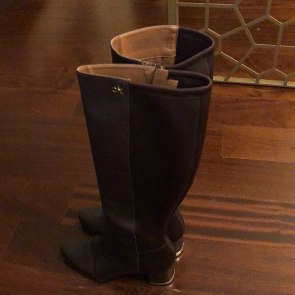 Calvin Klein brown boots - Picture 3 of 11